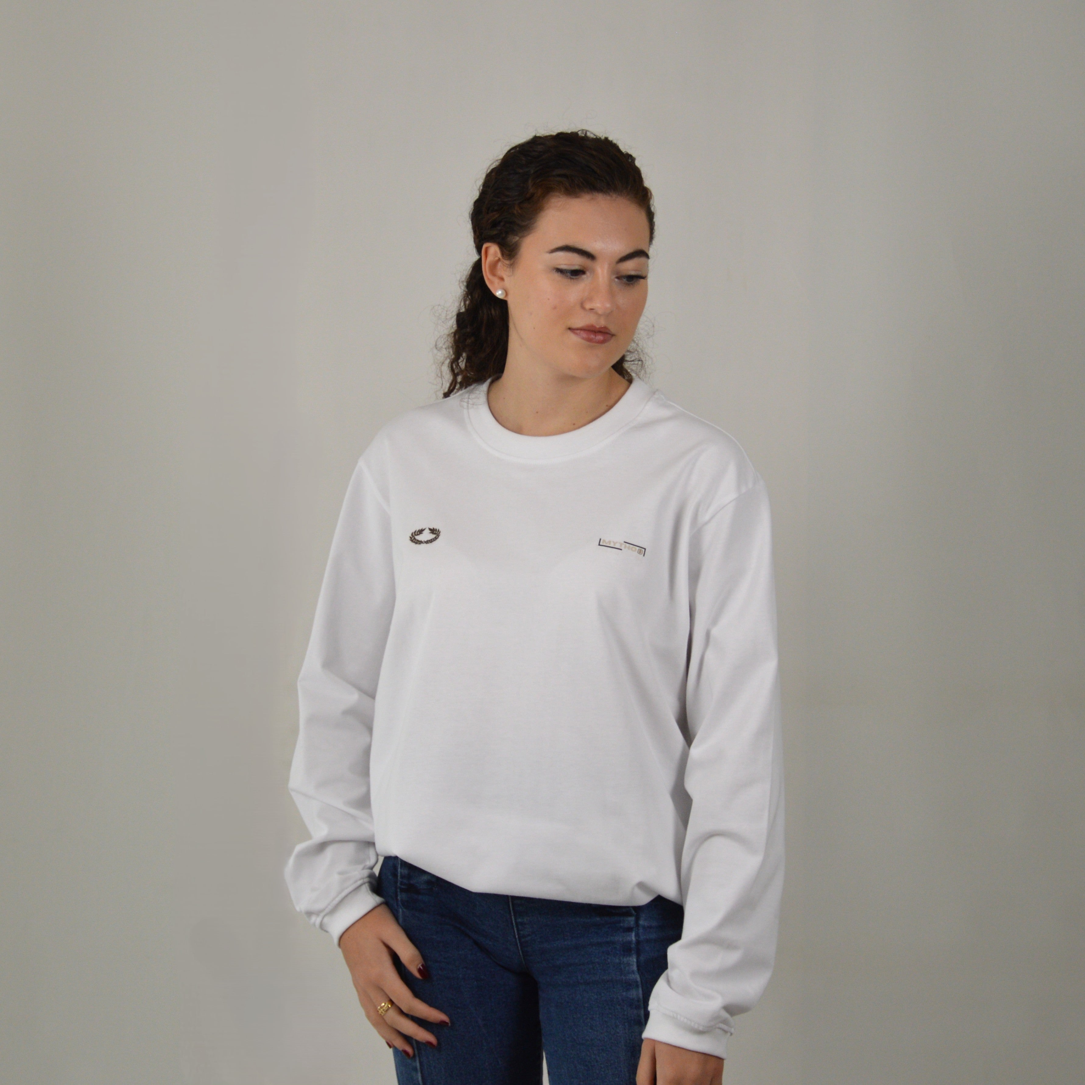 ARETÉ OVERSIZE LONG-SLEEVE WHITE/BROWN