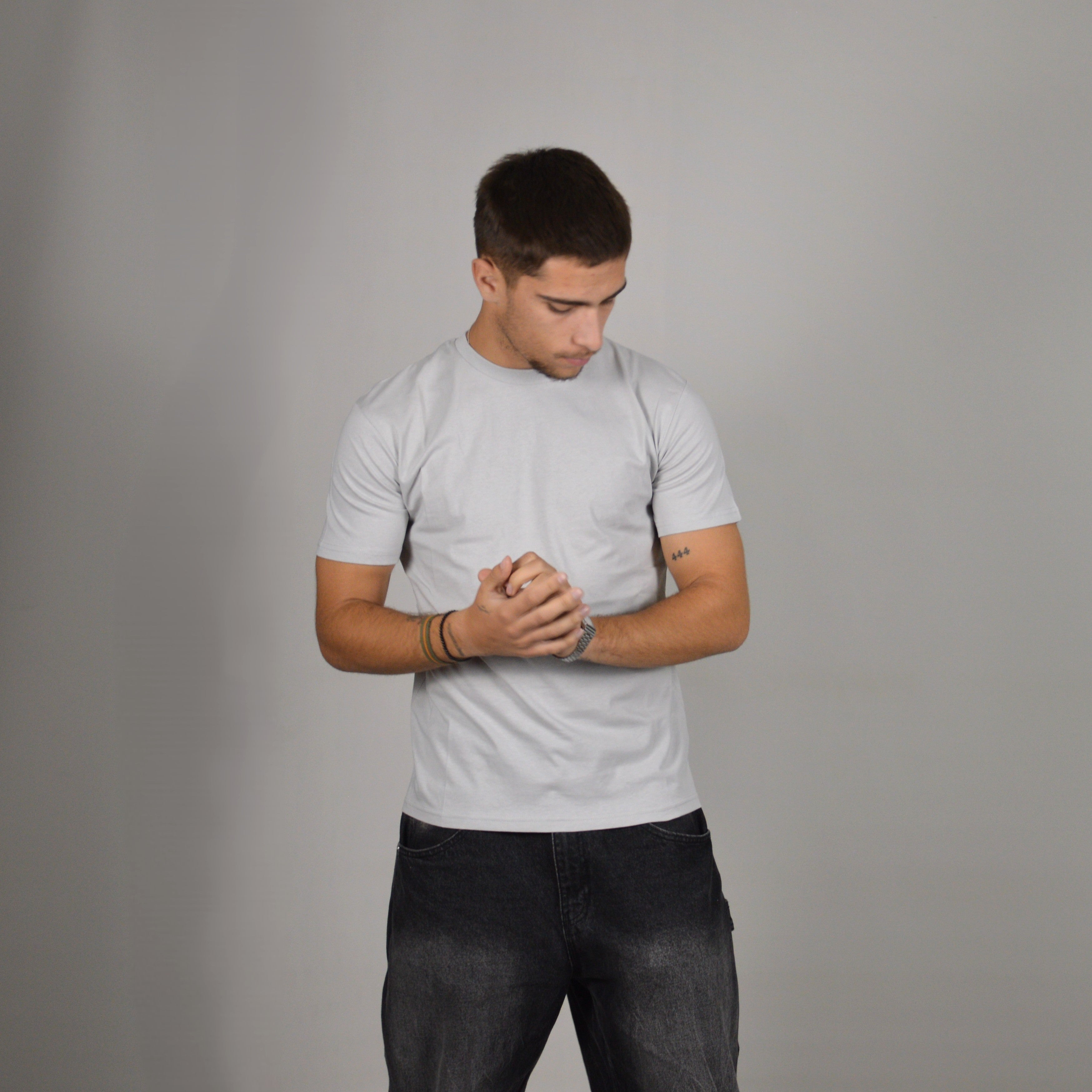 BASIC GREY T-SHIRT - BACK