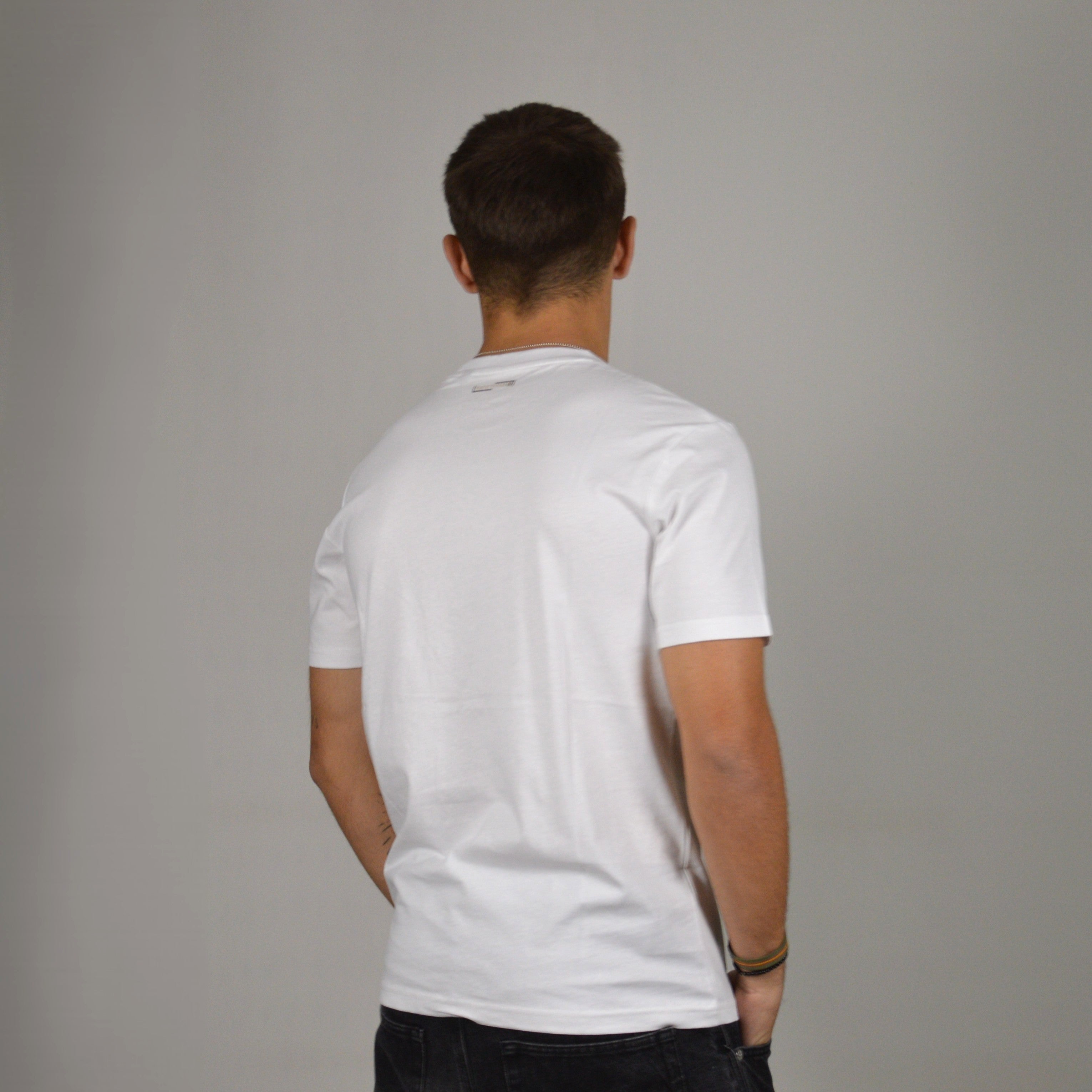 BASIC WHITE T-SHIRT - BACK